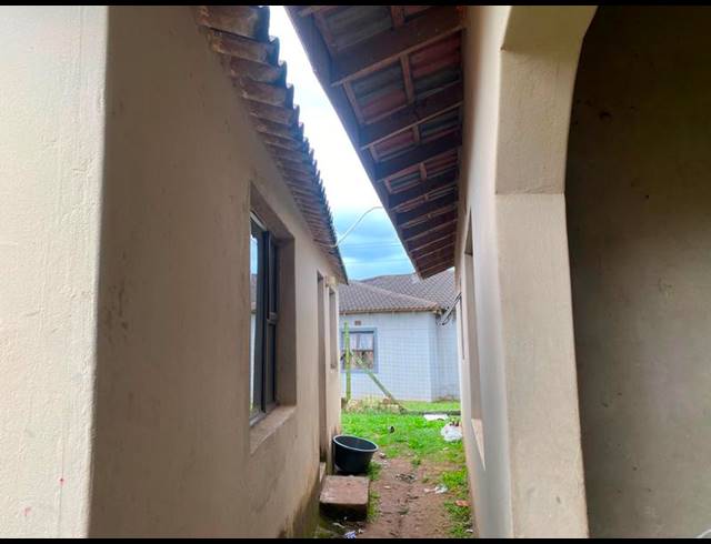 4 BEDROOM HOUSE FOR SALE IN ARBORETUM